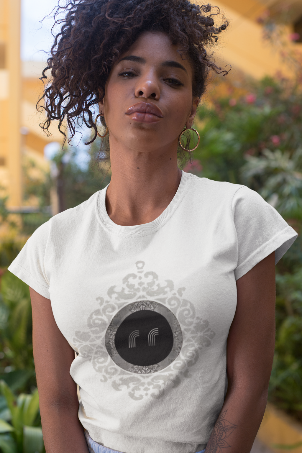 REMO`N & RUSH CREW/WHITE